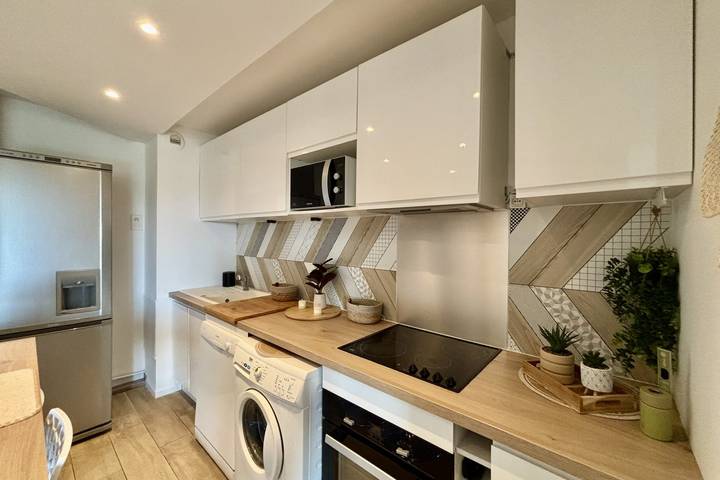 Gîte pour 4 personnes, avec piscine et terrasse dans Golfe-Juan - 4