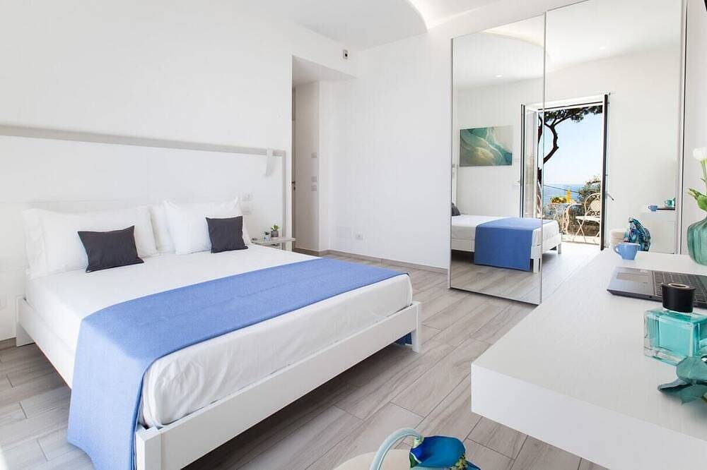 An Amalfi Coast Vacation Rental Where Dreams Come True in Naples Province