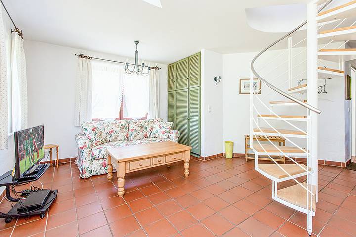 Ferienhaus für 6 Personen, mit Sauna und Garten sowie Balkon in Barkhagen - 3