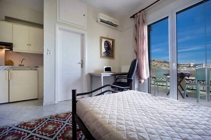 Entire apartment, Sea View Studio, Next To The Beach, Nature And Farm  Around, Near The Highway in Chania region
