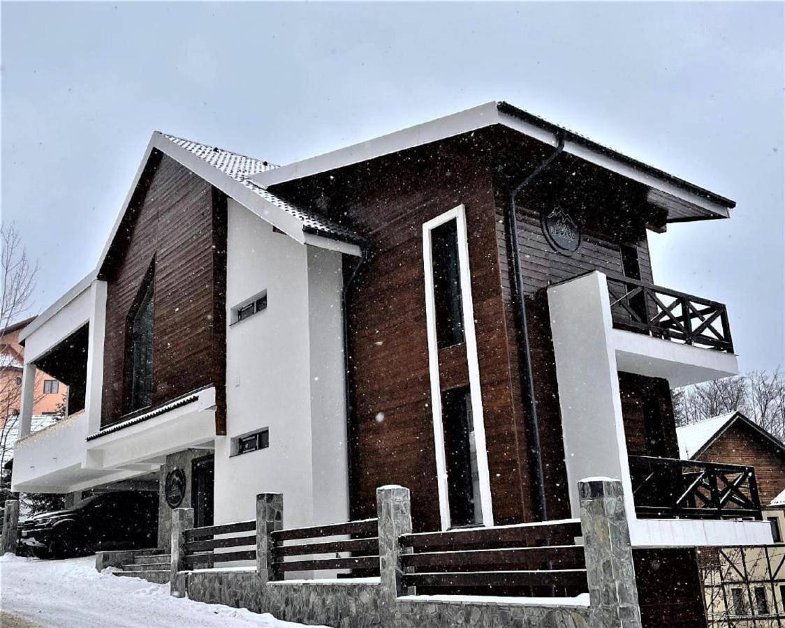 Appartement entier, Casa Larisa - Wolves Apartment in Sinaia, Walachia