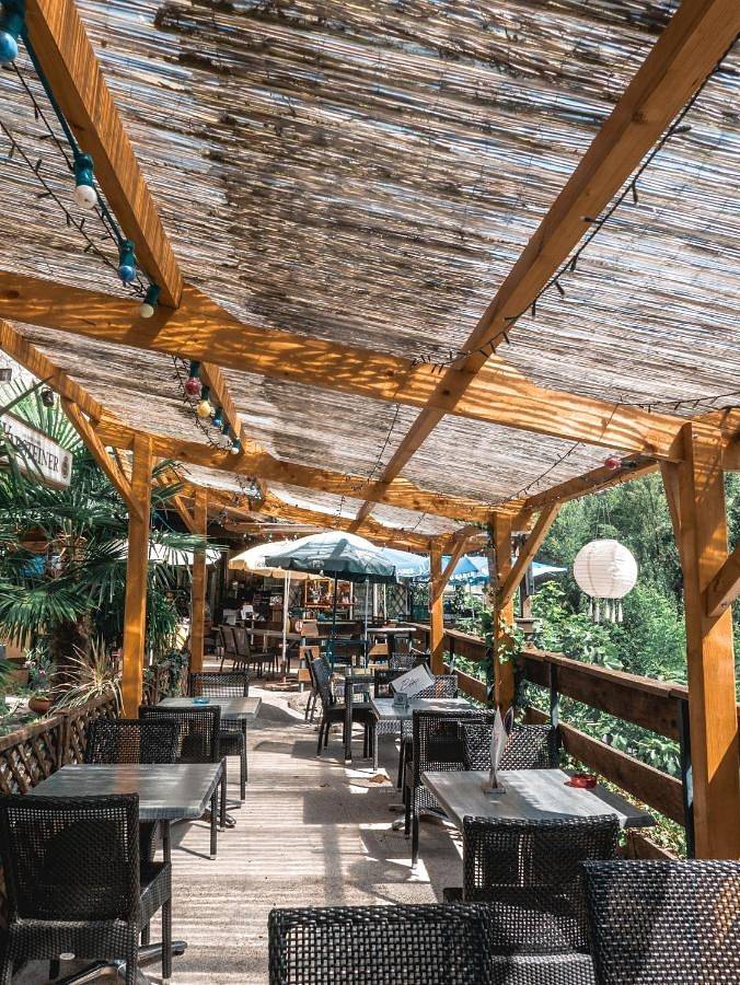 Hôtel pour 2 personnes, avec terrasse et piscine, animaux acceptés à Pont-en-Royans - 4