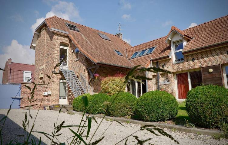 Maison d’hôte pour 2 personnes, avec Terrasse et Jardin à Estrées