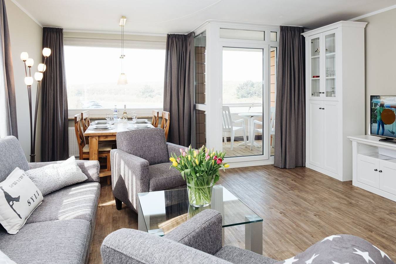 Ganze Wohnung, Moderne & neu renovierte Ferienwohnung, zentrums- & strandnah in Westerland, Sylt (Gemeinde)