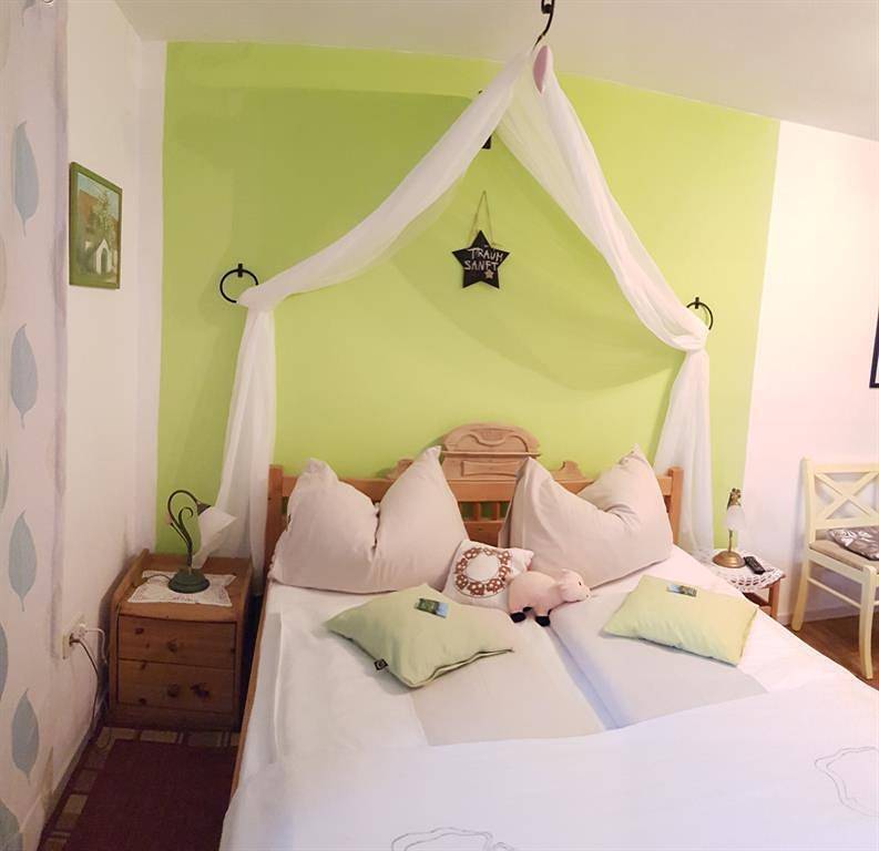 Ganze Ferienwohnung, Familienzimmer in Südoststeiermark, Fehring