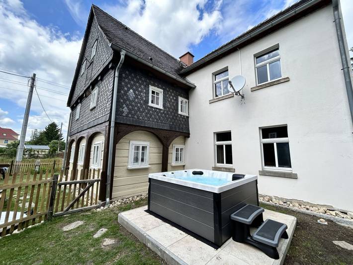 Ferienwohnung für 7 Personen, mit Whirlpool und Garten im Zittauer Gebirge - 2