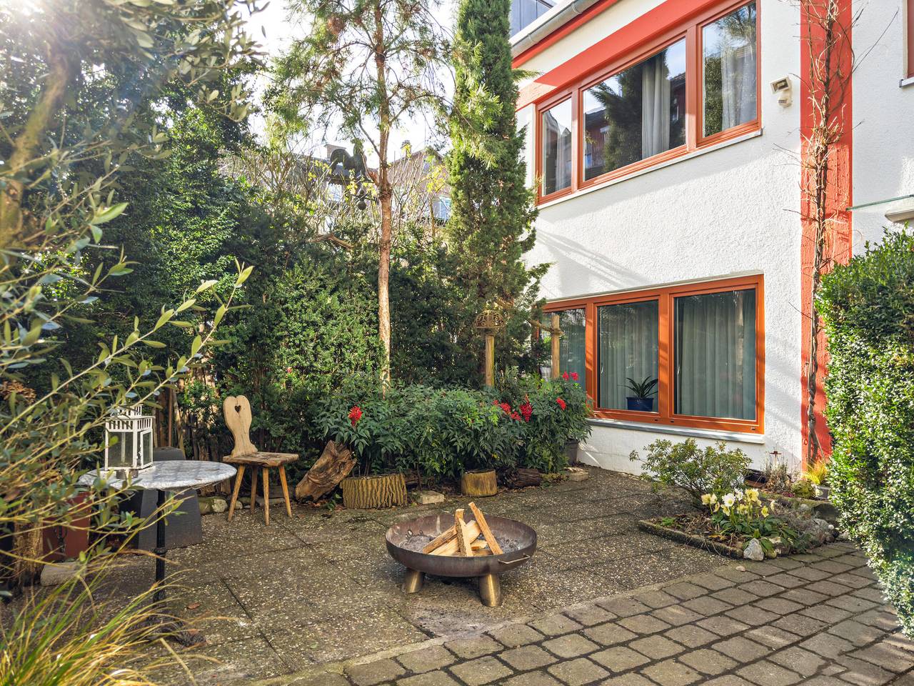 Ganze Wohnung, Ferienwohnung 'Pe Loft Central' mit Garten im Innenhof und Wi-Fi in Friedrichshafen, Obersee (Bodensee)