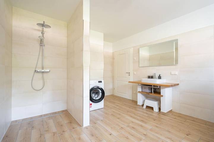 Ganze Wohnung, Apartment 4 Carla - Burghof Apartments Hoyerswerda in Hoyerswerda, Lausitzer Seenland