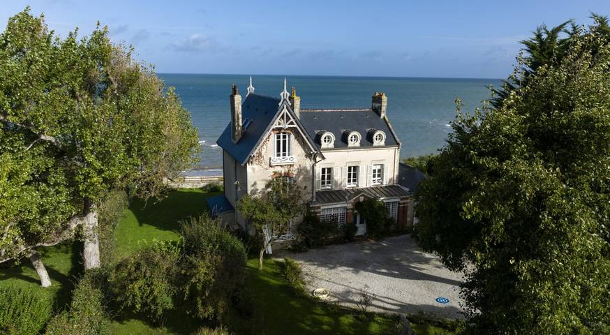 Gîte pour 16 personnes, avec jardin et terrasse