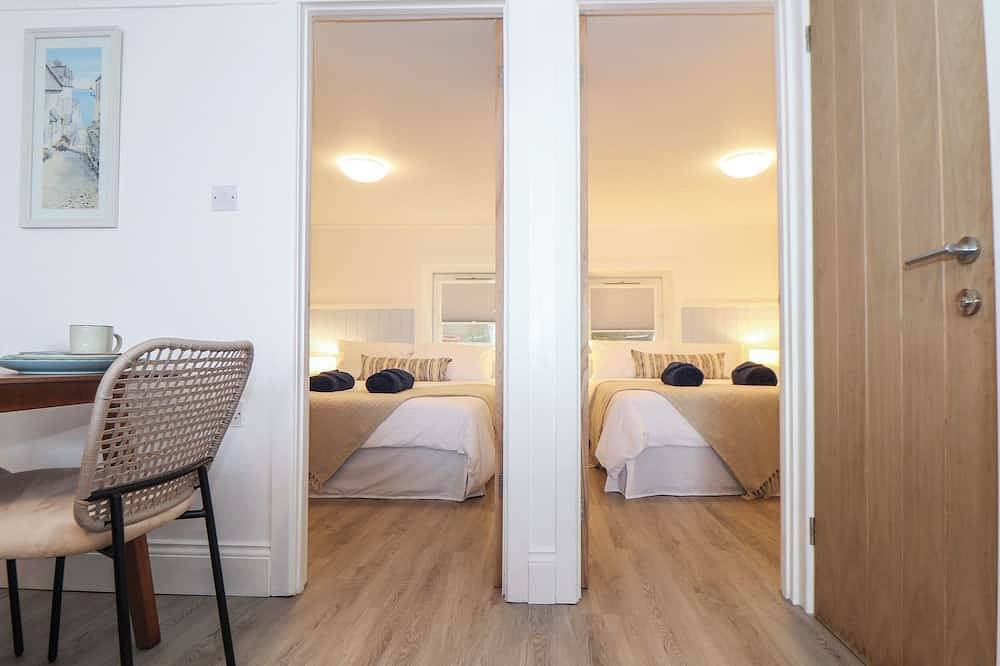 Harbour Studio, pet friendly in Sennen Cove in Sennen, Cornwall