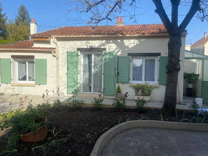 Location de vacances pour 4 personnes, avec terrasse à Corbeil-Essonnes - 2