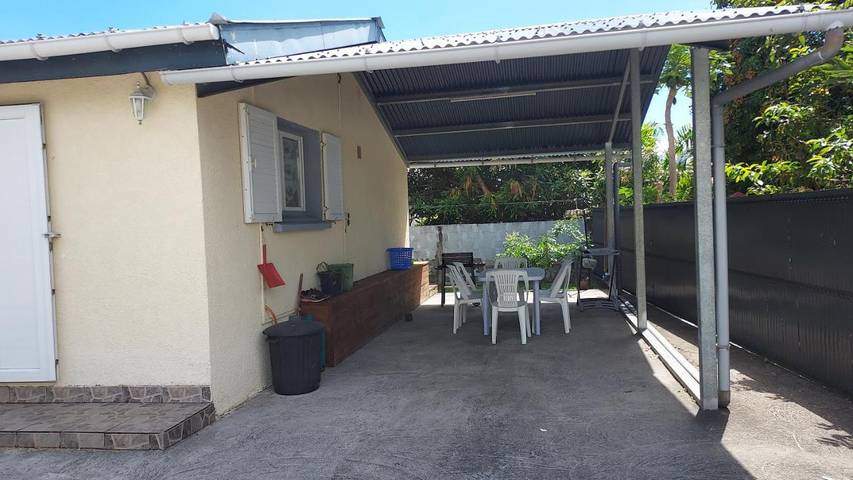 Location de vacances pour 6 personnes, avec jardin et vue à Bras-Panon - 2