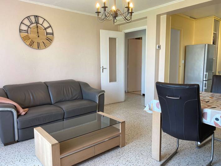 Apartamento entero, Apartamento T3 con Ascensor y Parking, Cerca del Balneario, Totalmente Equipado in Balaruc-les-Bains, Costa mediterránea (Francia)
