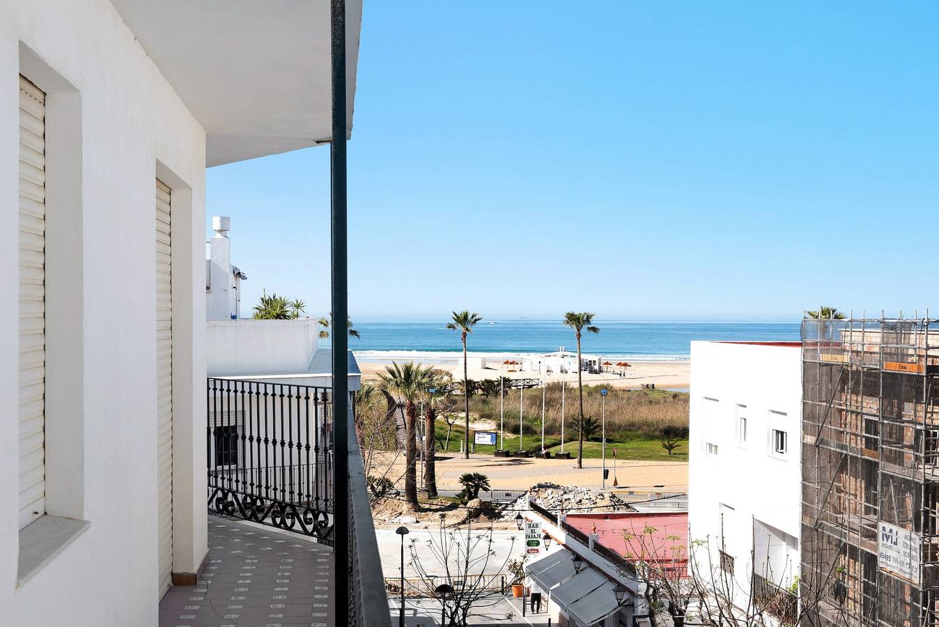 Ganze Wohnung, Ferienwohnung „Mercedes Solo Familias“ mit Meerblick, Balkon und Wlan in Conil de la Frontera, Costa de la Luz