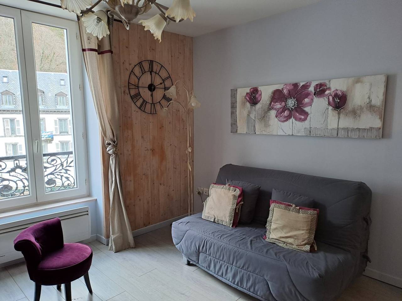 Appartement entier, T2 chaleureux situé en centre-ville, classé 3 étoiles in Mont-Dore, Parc naturel régional des Volcans d'Auvergne
