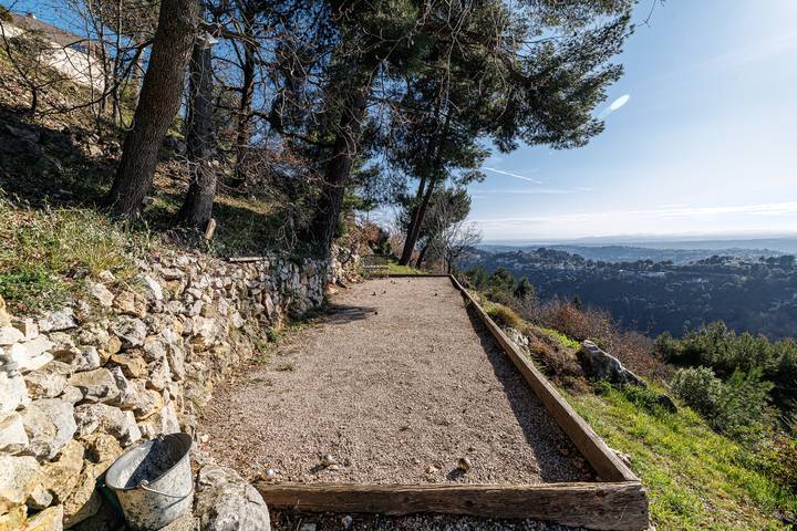 Villa Lavandine in Aspremont, Costa mediterránea (Francia)