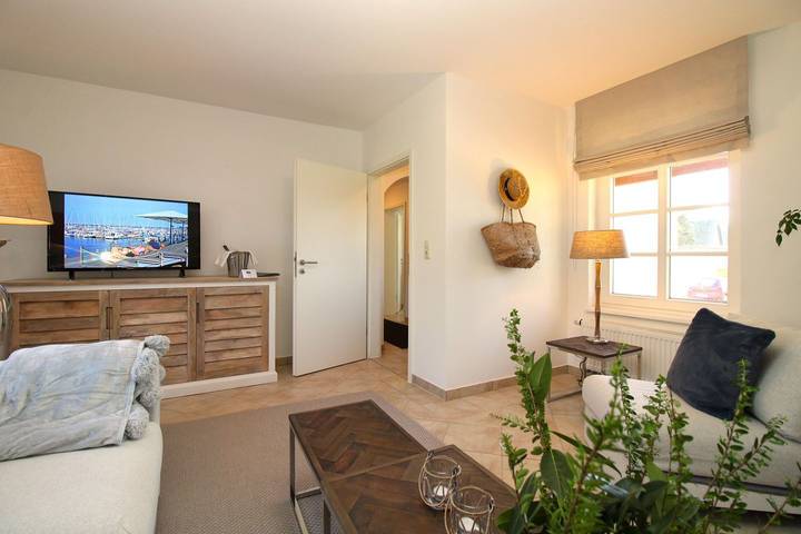 Ferienwohnung für 2 Personen, mit Terrasse und Garten in Kröpelin - 4