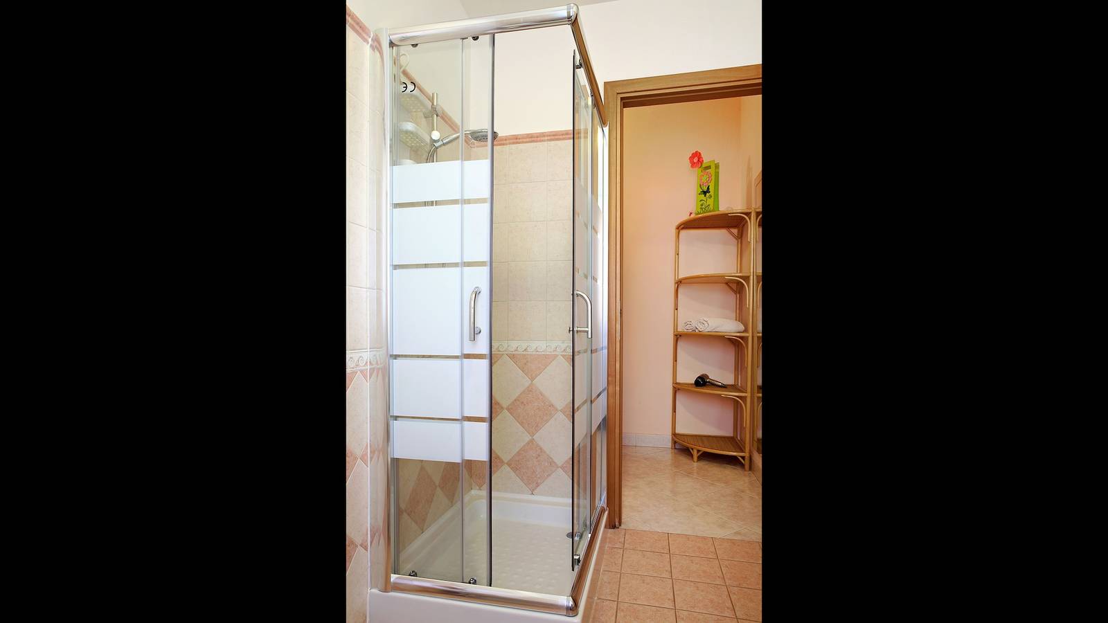 Ganze Wohnung, Adriana Sicilia Casa Etna e Mare Check-In rund um die Uhr, klimatisiert in Stazzo, Acireale