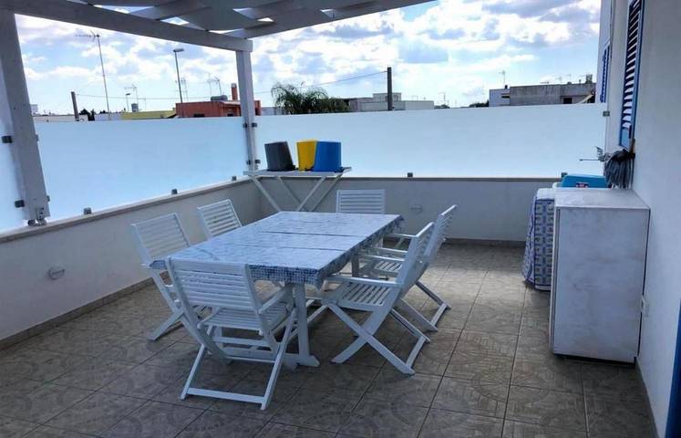 Maison de vacances pour 4 personnes, avec terrasse à Torre San Giovanni