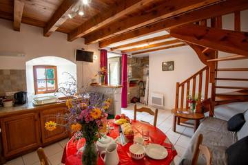 Gîte pour 4 Personnes dans Les Bondons, Gorges du Tarn, Photo 3