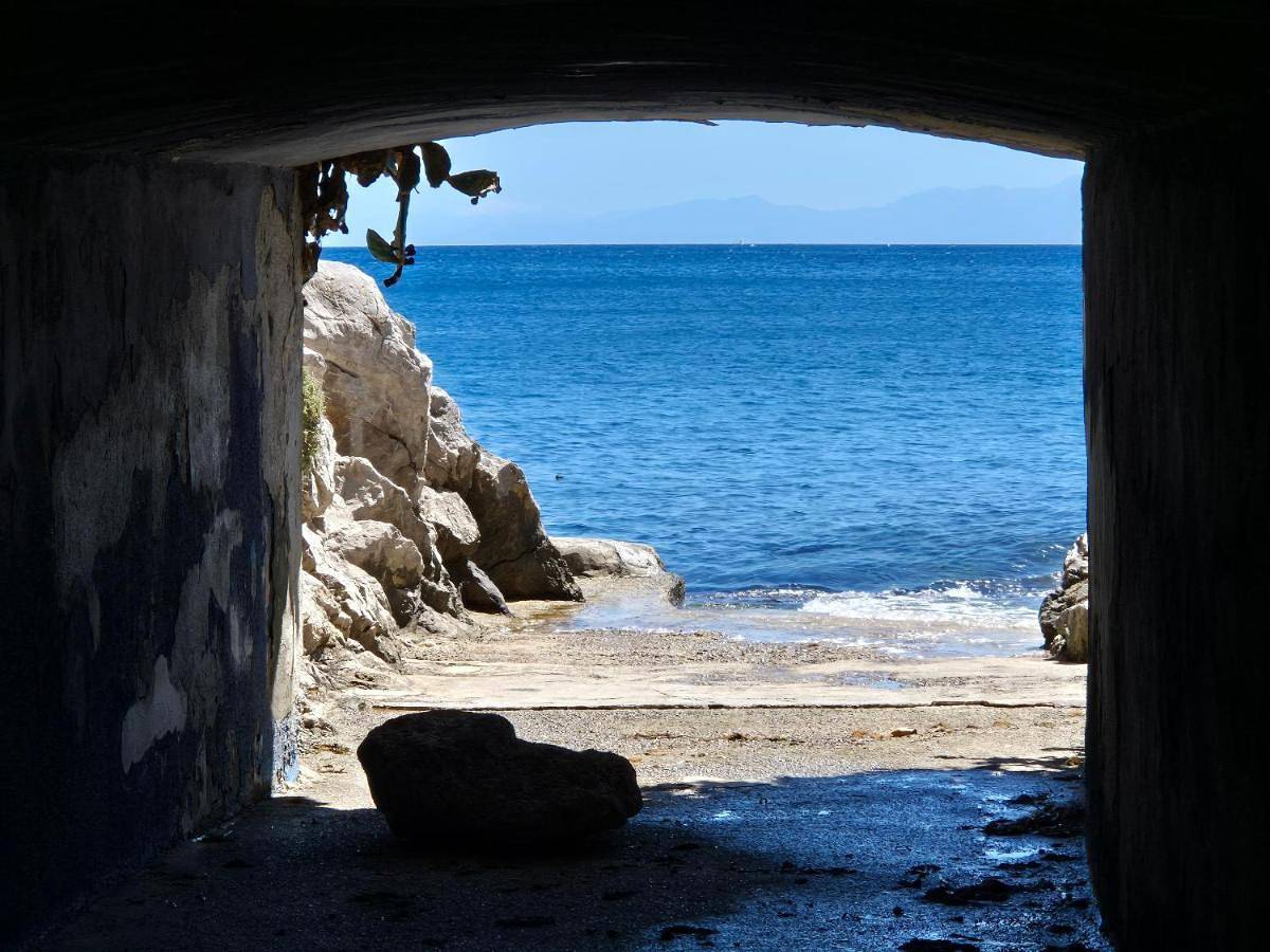 One-Bedroom House in Mondello, Palermo