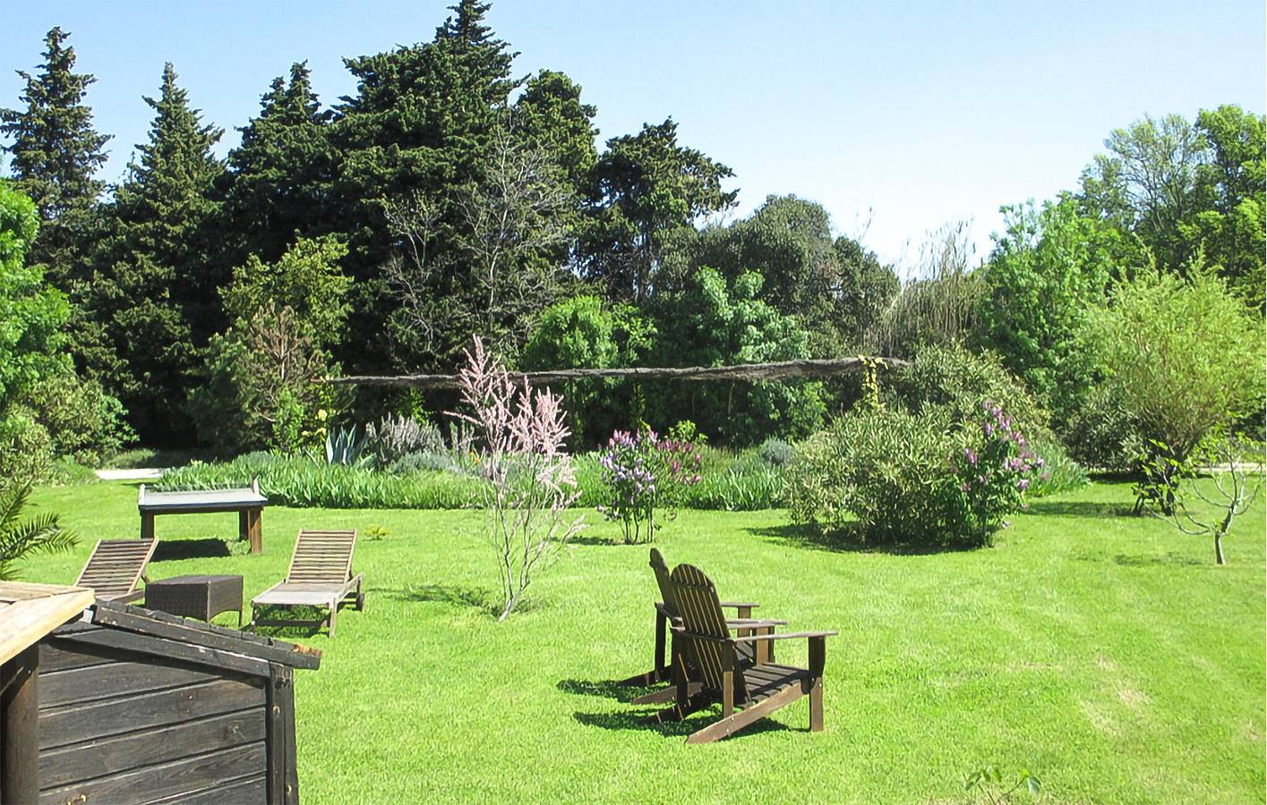 Charmantes Apartment mit Pool, Terrasse und WLAN! in Salon-de-Provence, Aix-en-Provence und Umgebung