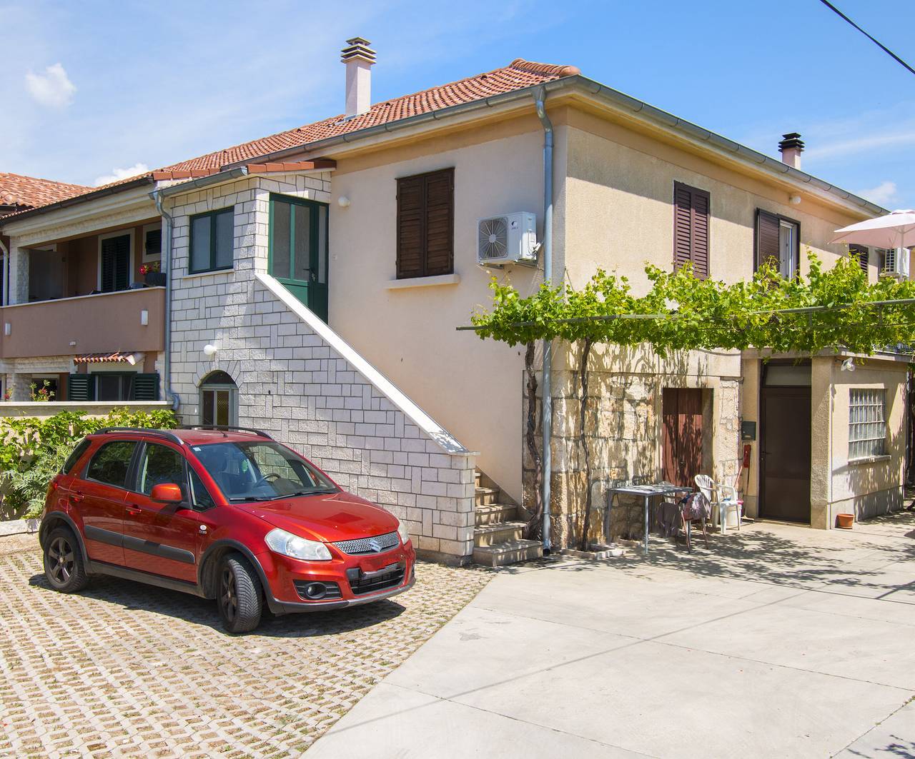 Ganze Wohnung, Apartment Stay near Krka in Bilice, Šibenik-Knin