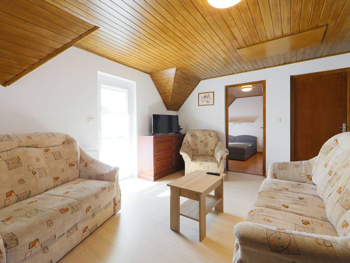Ganze Wohnung, Familia 2 in Balatonszemes, Plattensee Südufer