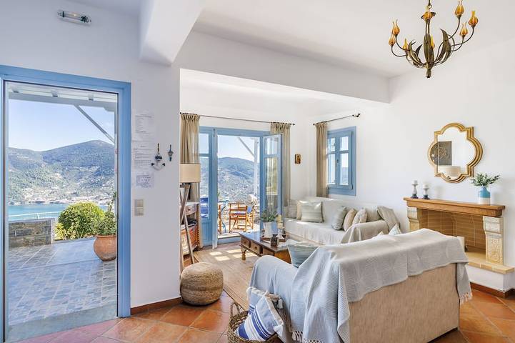 Villa Avaton Magnificent sea view and Skopelos town in Skopelos Stadt, Sporaden