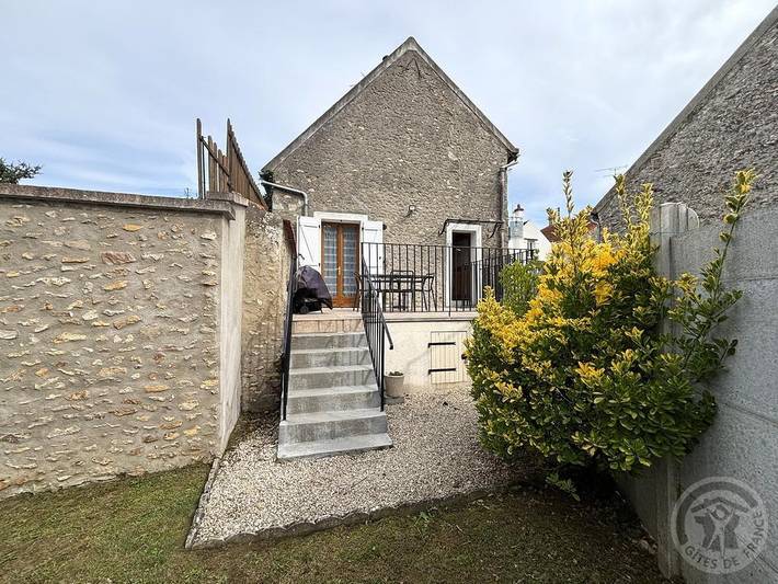 Gîte pour 4 personnes, avec Terrasse et Jardin