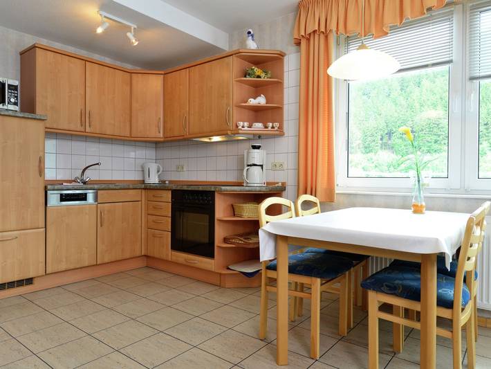 Ganze Wohnung, Ferienwohnung für 5 Personen mit Garten in Willingen, die Mittelgebirge