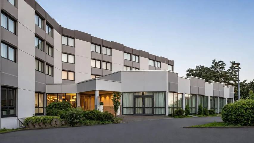 Vakantiewoning voor 3 personen, with tuin and zwembad as well as sauna in Rheingau