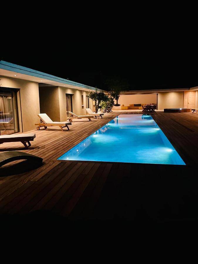 Villa per 14 persone, con terrazza e giardino nonché piscina e panorama - 1