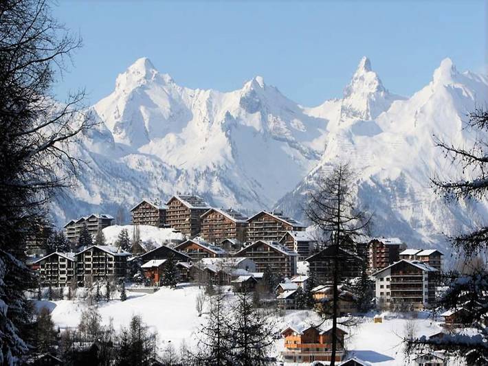 Ferienwohnung für 6 Personen, mit Sauna und Balkon, kinderfreundlich in Nendaz