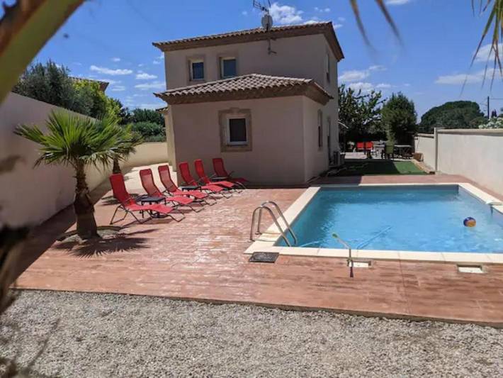 Villa pour 11 personnes, avec terrasse et piscine - 1