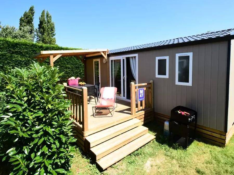 Camping Les Amiaux  - Mobilhome 4 personas - Mobil Home 3 Habitaciones 4 Personas Aire Acondicionado + Tv in Saint-Jean-de-Monts, Vandea