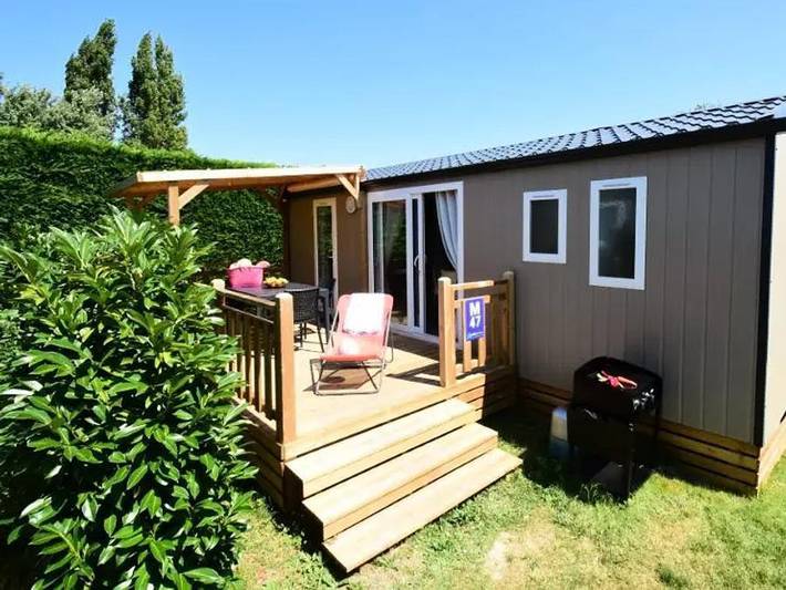 Mobil home pour 4 personnes, avec bassin pour enfant dans Plage De La Paree Du Jonc - 2