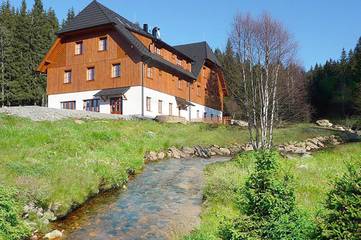 Hotel für 2 Personen, mit Terrasse und Sauna sowie Garten, mit Haustier im Böhmerwald
