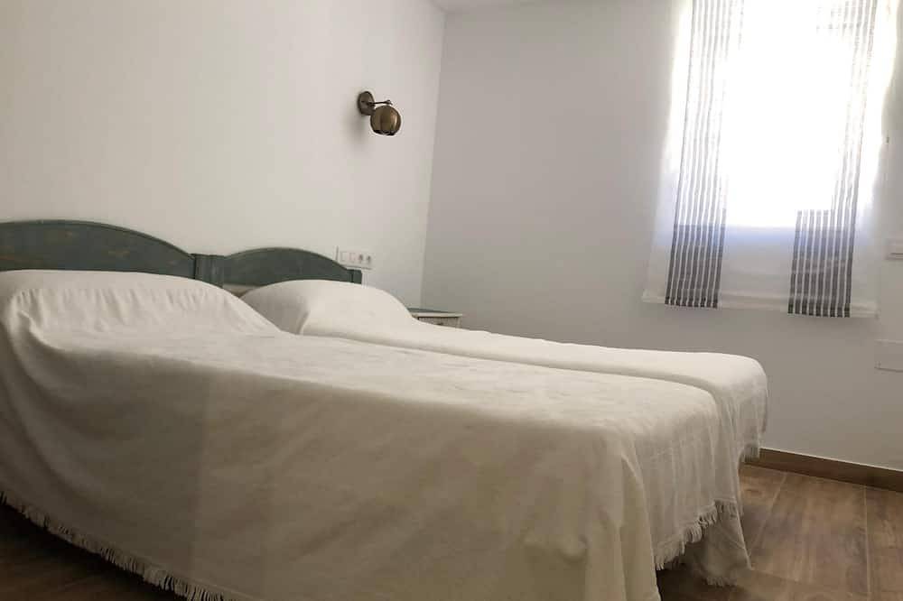 Accommodations: Entre Micelios and Pinos in Vinuesa, Soria Province
