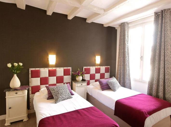 Hôtel pour 2 personnes, avec jardin ainsi que piscine et vue à Fontevraud-l'Abbaye - 3