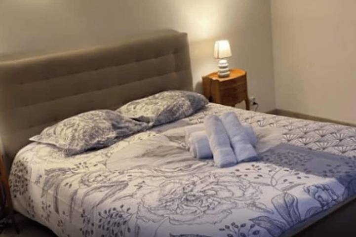 Location de vacances pour 4 personnes, animaux acceptés à Notre-Dame-de-Sanilhac - 2