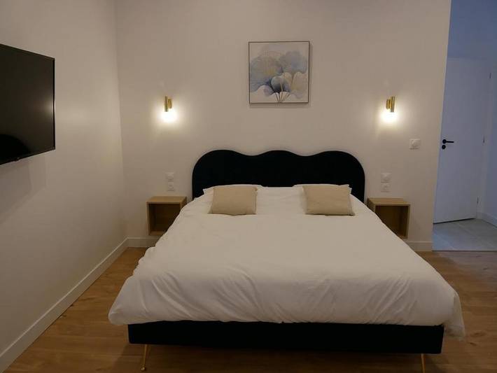 Chambre d’hôte pour 3 personnes, avec piscine et sauna ainsi que terrasse et jacuzzi dans Côte-d'Or - 2