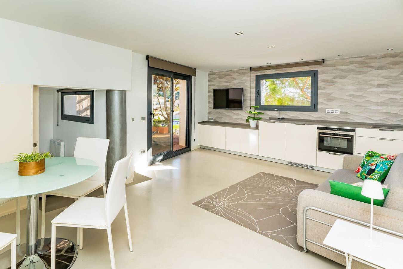 Villa Oasis I in Sitges, Garraf