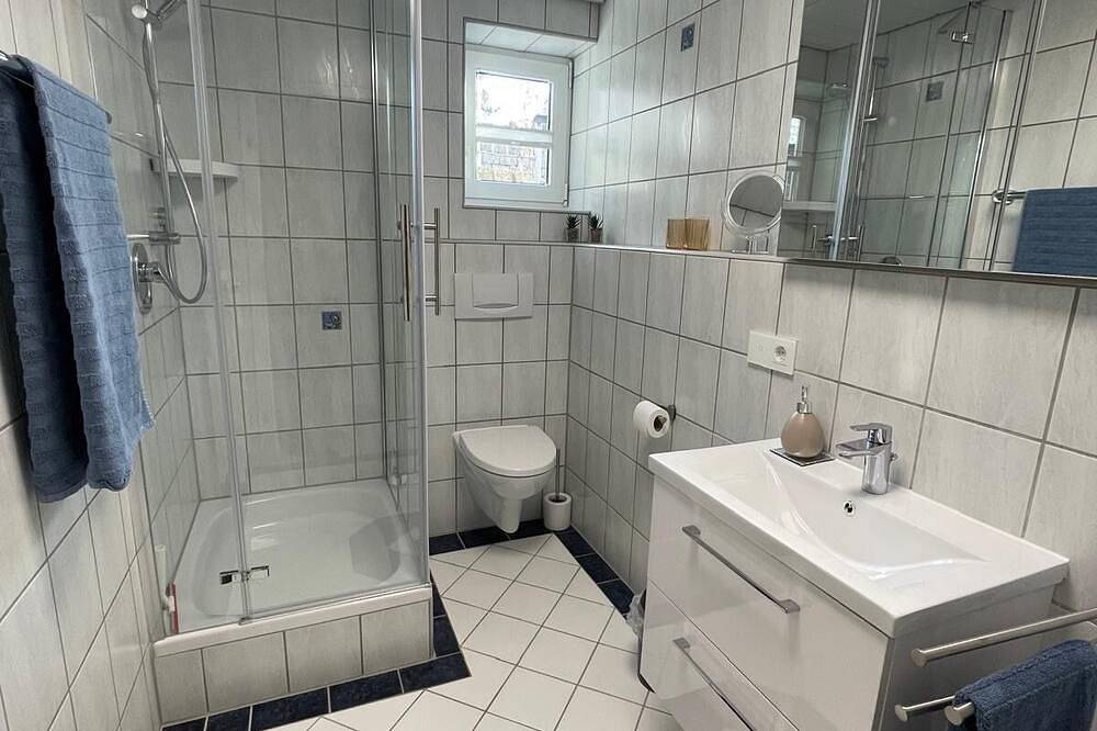 Apartamento entero, Beautiful bright 60 sqm basement apartment with large terrace in Waischenfeld in Waischenfeld, Frankenalb