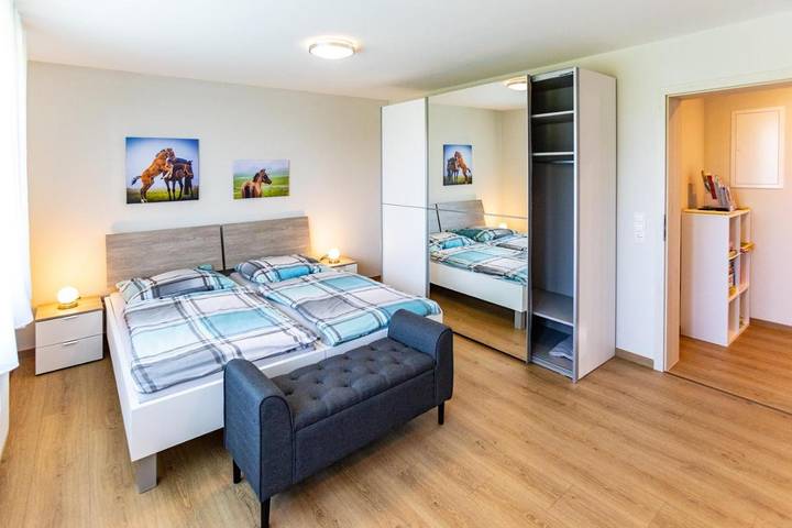 Ferienwohnung für 5 Personen, mit Terrasse und Garten sowie Ausblick in Wertheim - 4