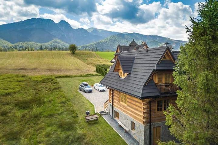 Chalet für 8 Personen, mit Ausblick und Terrasse sowie Garten - 1