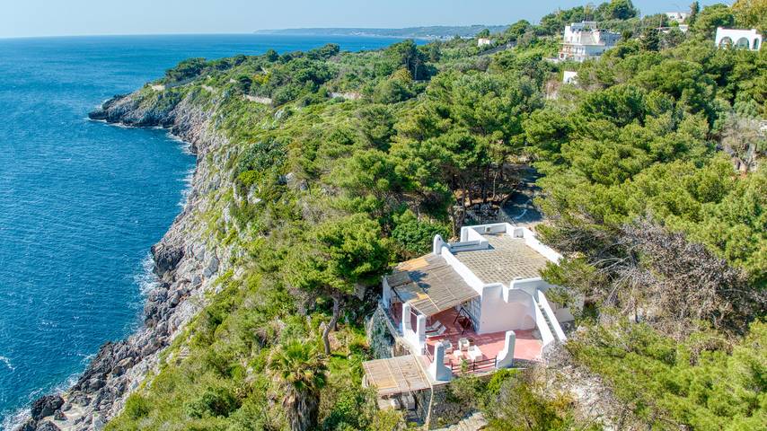 Villa per 8 persone, con Vista oceano e Terrazza nonché Giardino a Castro (Lecce)