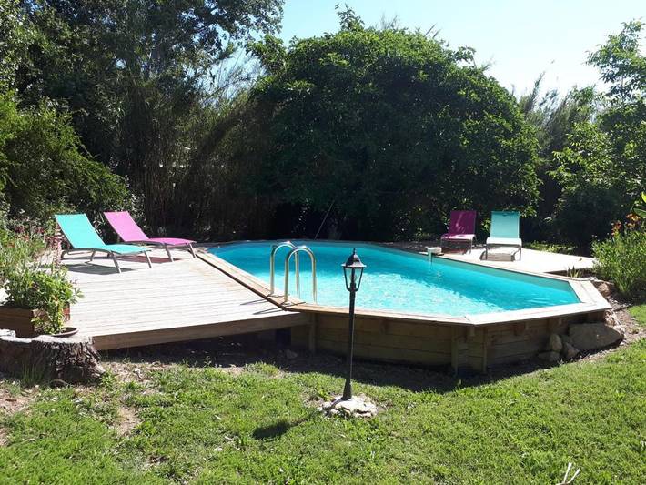 Location de vacances pour 4 personnes, avec piscine ainsi que terrasse et jardin à Loriol-du-Comtat - 3