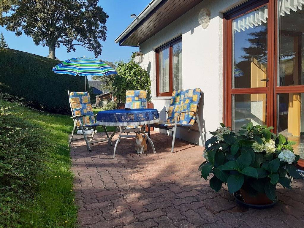Ferienwohnung mit 1 Schlafzimmer in Hormersdorf, Zwönitz