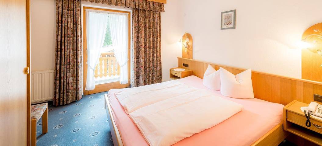 Ferienwohnung für 4 Personen, mit Sauna und Ausblick sowie Balkon, kinderfreundlich - 1